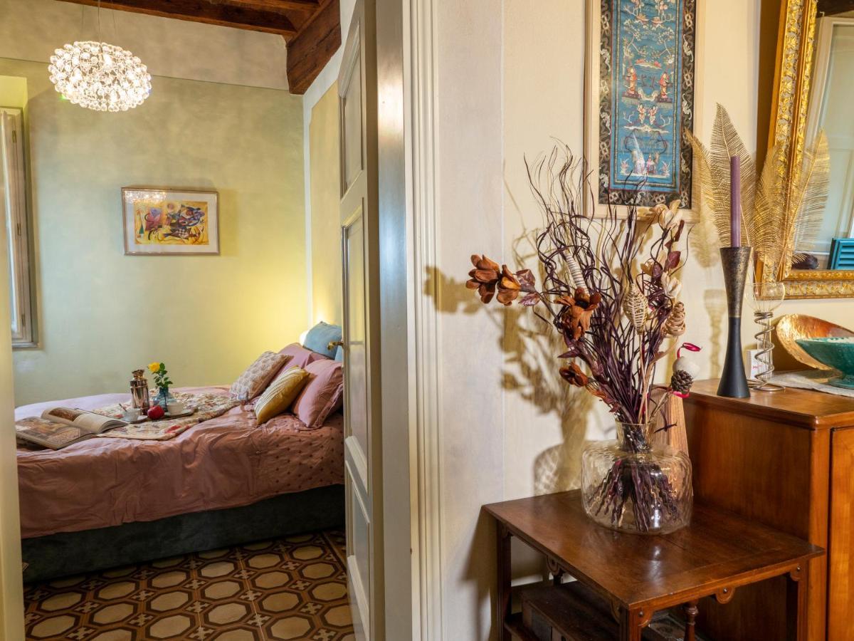 Luxury - Elegante Appartamento Nel Cuore Di Лукка Экстерьер фото