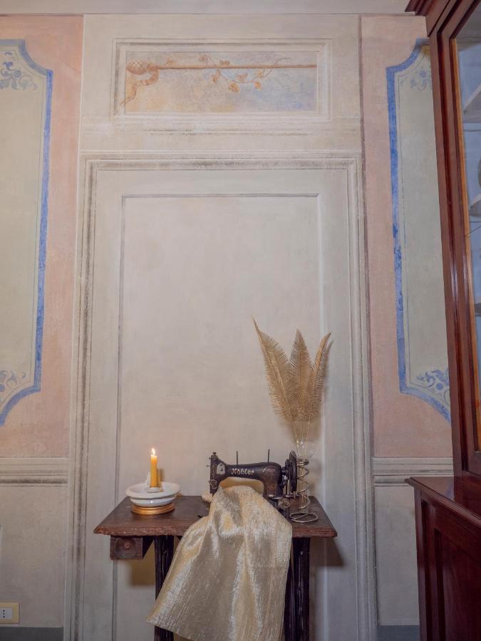 Luxury - Elegante Appartamento Nel Cuore Di Лукка Экстерьер фото