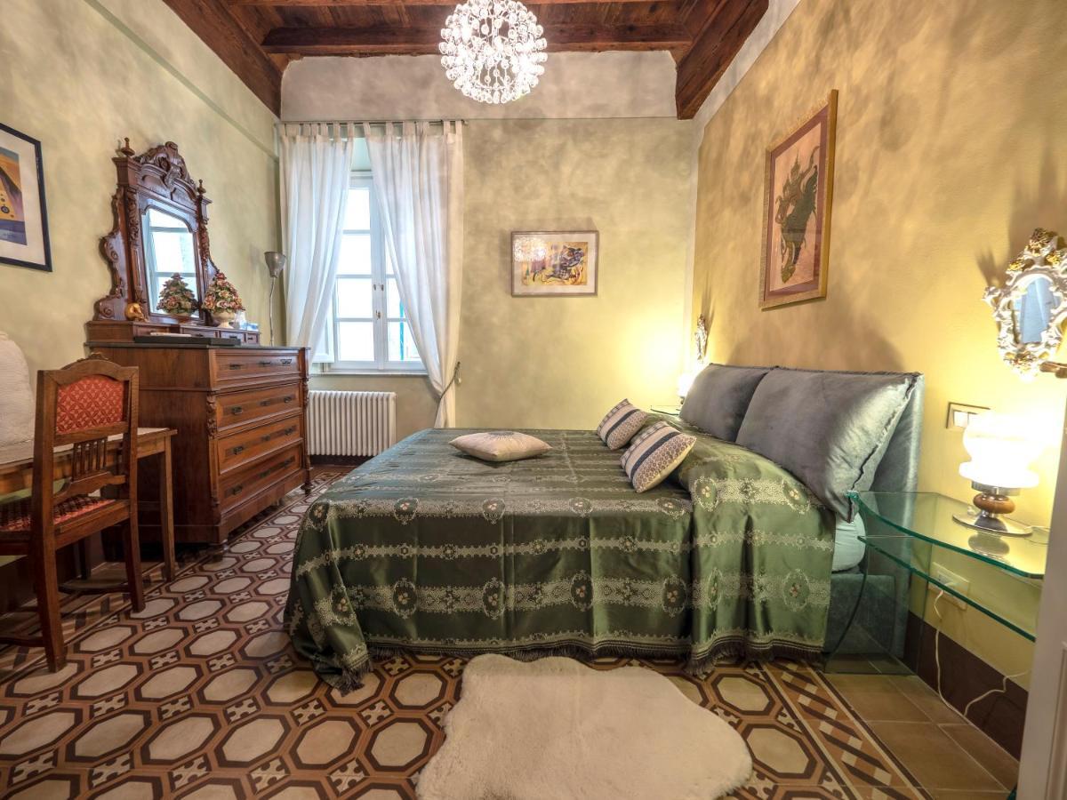 Luxury - Elegante Appartamento Nel Cuore Di Лукка Экстерьер фото